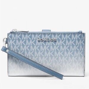 MICHEL KORS Jet Set Large Ombré Logo Double Zip wristlet NWT